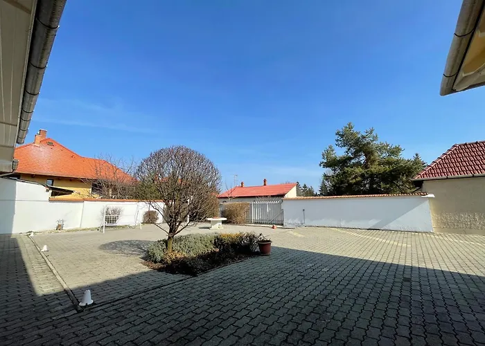 Princess Vendeghaz Penzion 3*