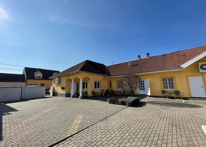 Penzion Princess Vendeghaz 3*